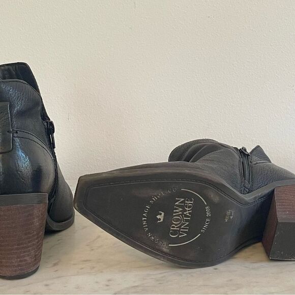 Crown Vintage sz 9 Black Chunky Heel Western Ankle Boots - Picture 3 of 9